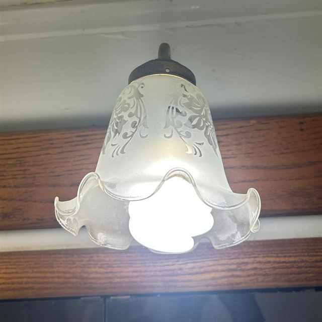 Light fixture after cleaning